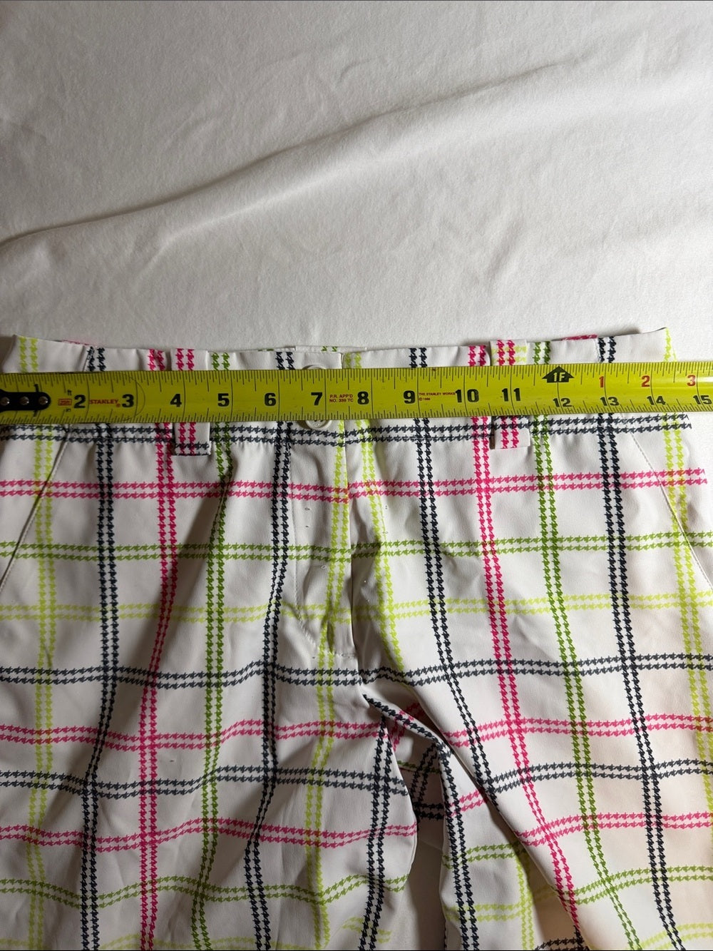 Nike Golf Fit Dry Plaid Bermudas with Pink, Green & Black Checks SZ 2
