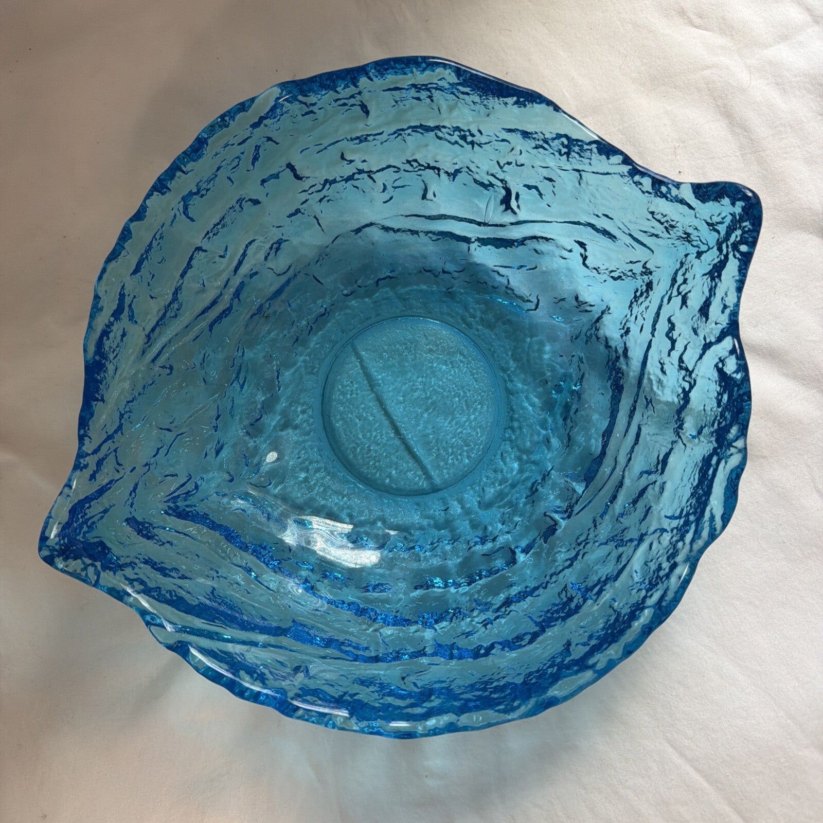 Glass Bowl- Tiara BLUE ART Retro  Vintage Mid Century VTG Textured - Collectible