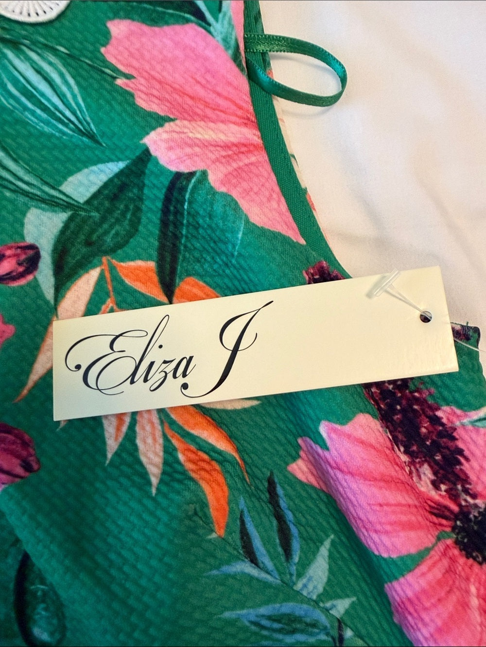 Eliza J Green Floral Sleeveless Dress with Lace Trim NWT SZ 4