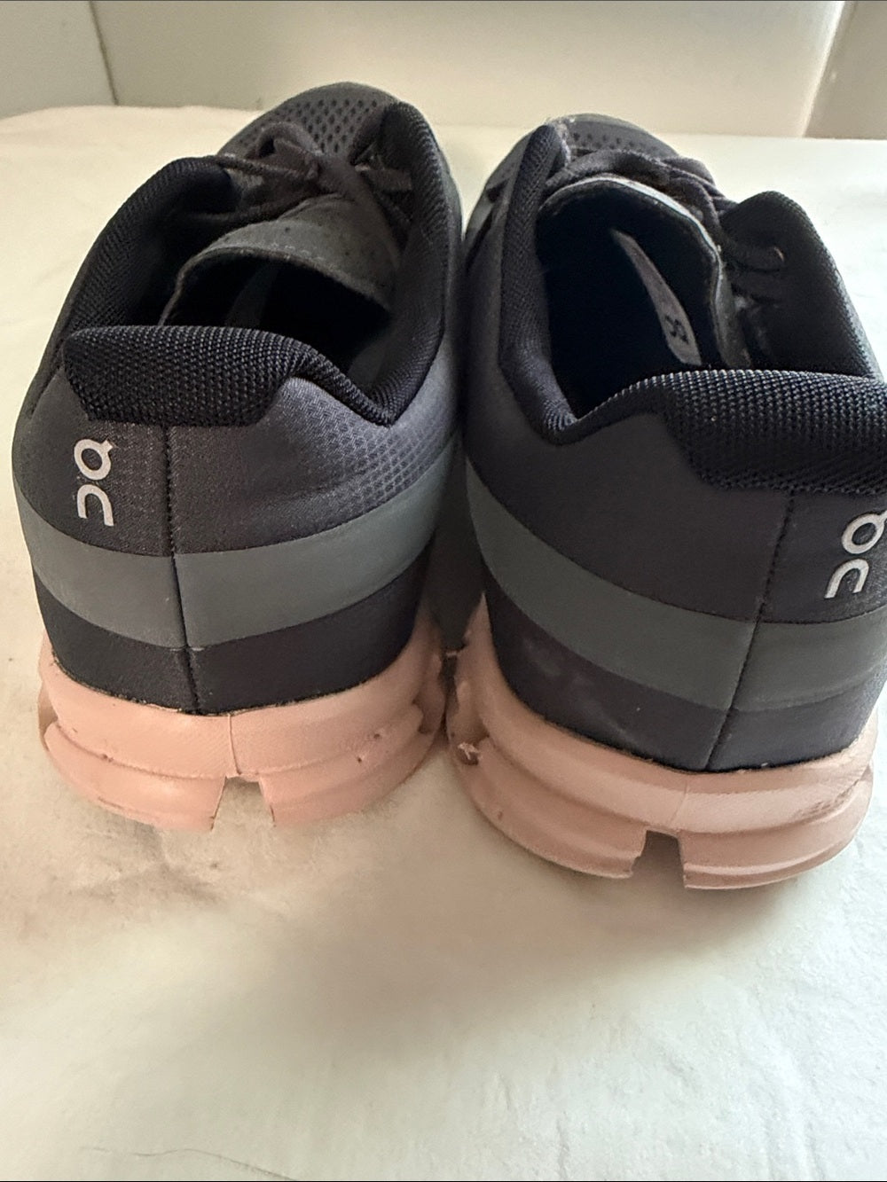 On Running Cloud Women’s Running Shoes - dark grey - size 10