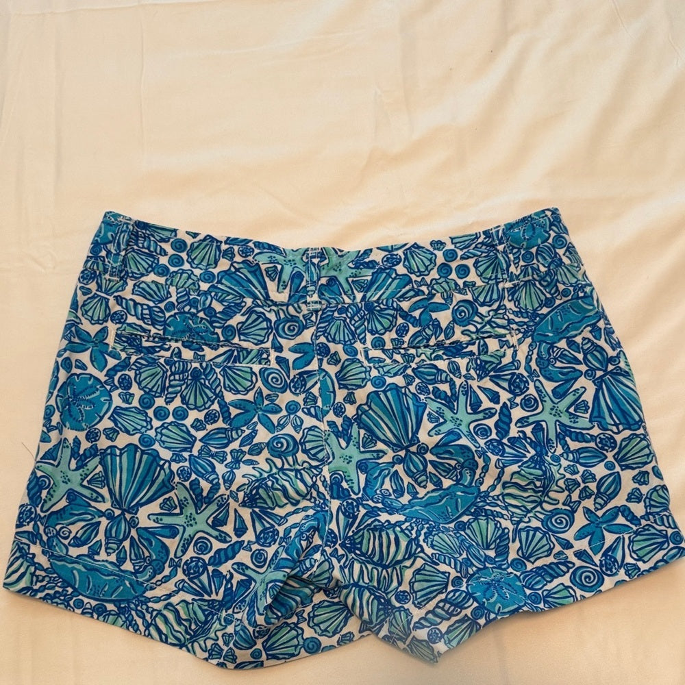 Lilly Pulitzer Blue Seashell Patterned Women's Shorts SZ 4