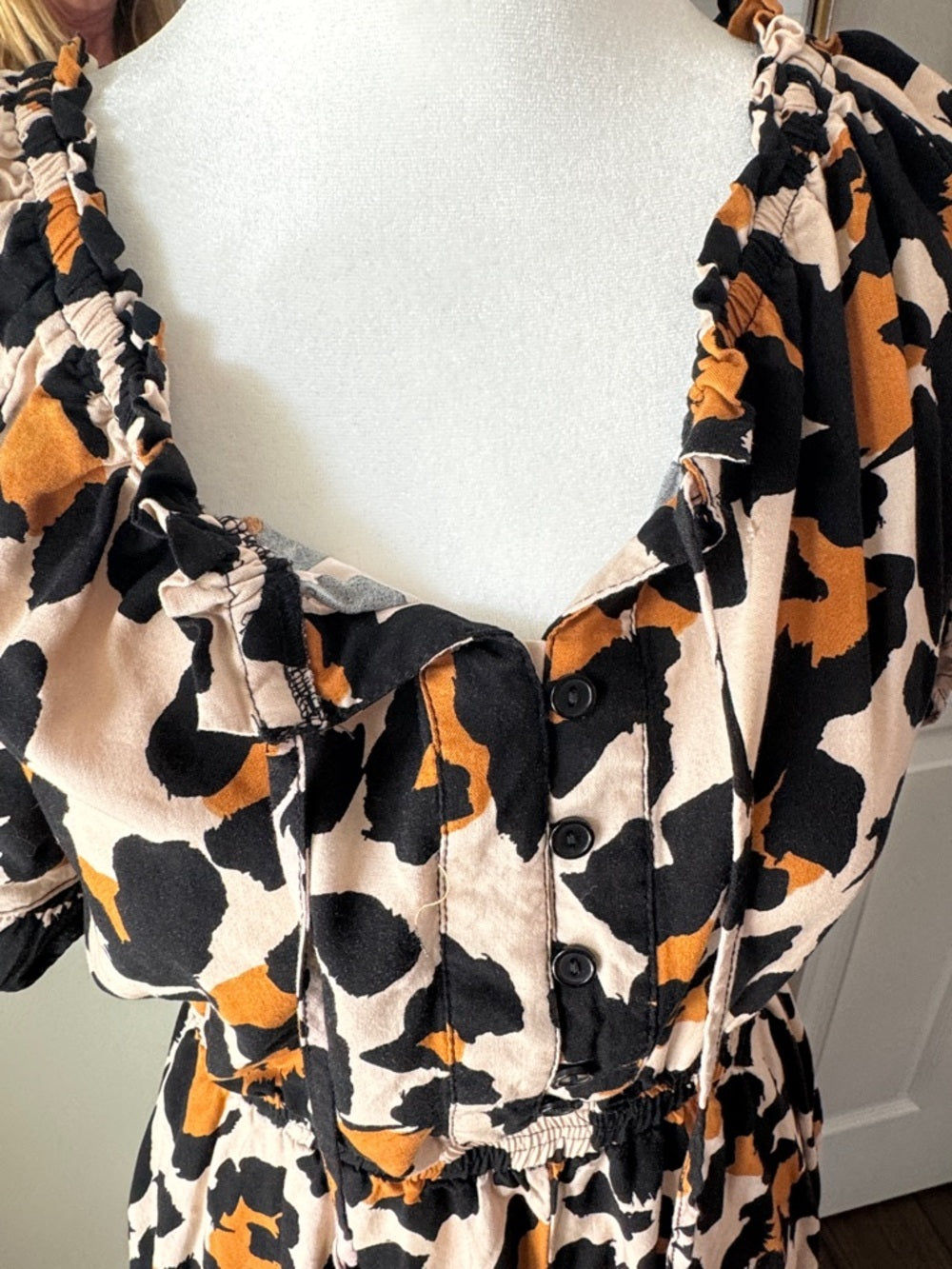 Women's Beige Leopard Print Midi Dress with Ruffle Neck