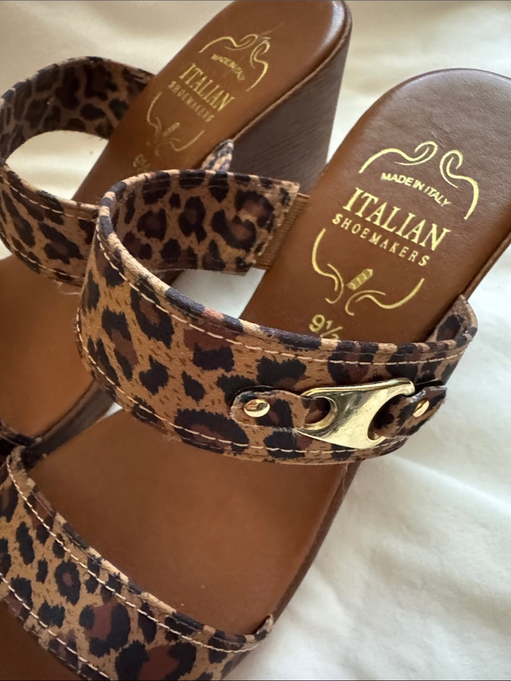 Italian Shoemakers made in Italy Brown Leopard-Print Slip-On Mules size 9 1/2