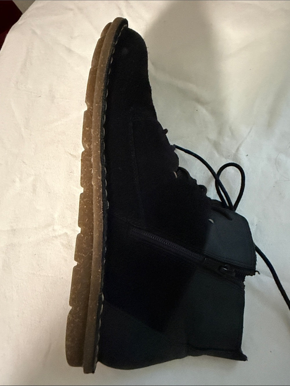 Clark’s Black Lace-Up Suede & Leather Ankle Booties size 9.5