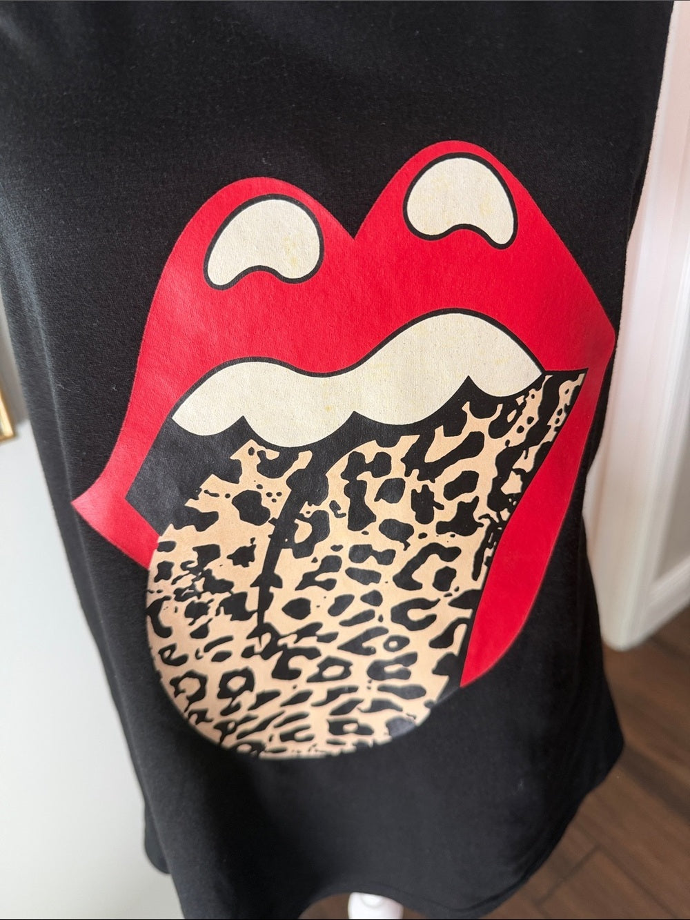 Black Rolling Stone Razorback Tank Top SZ small