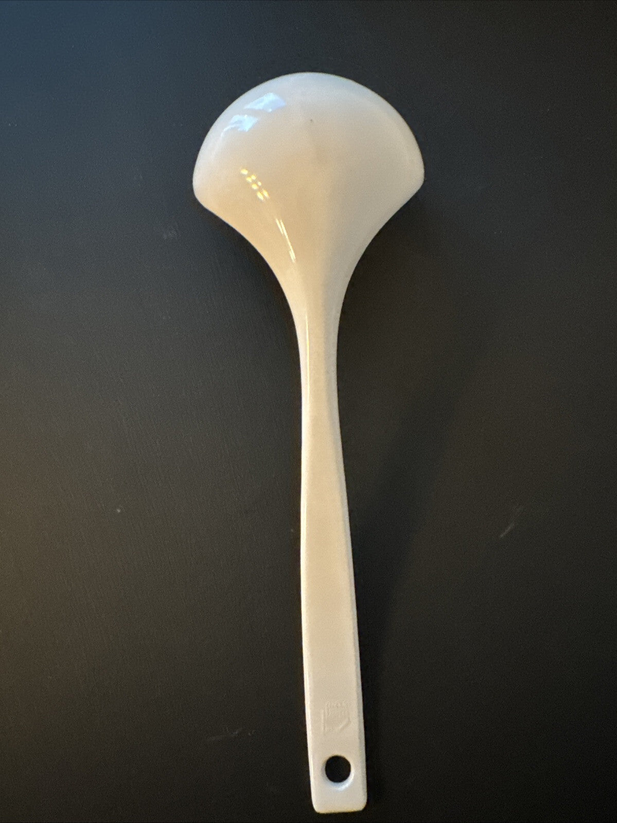 Ladle 12“ - Hoan Made in Thailand - Vintage White Melamine  ￼