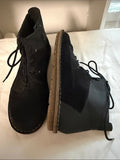 Clark’s Black Lace-Up Suede & Leather Ankle Booties size 9.5