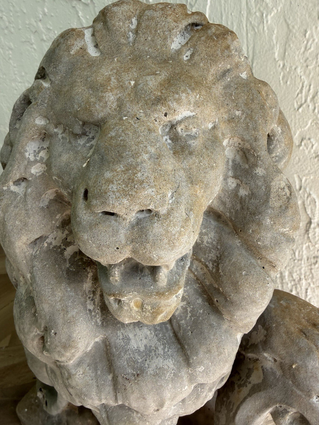 Sitting Guardian Lions -2 VTG concrete Outdoor Garden -BOGO