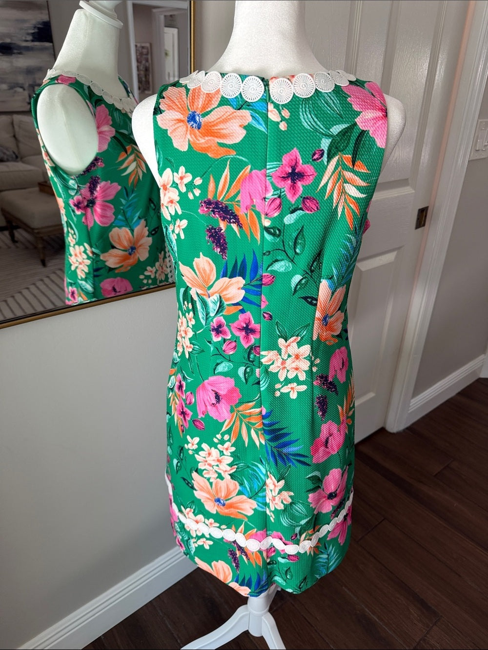 Eliza J Green Floral Sleeveless Dress with Lace Trim NWT SZ 4