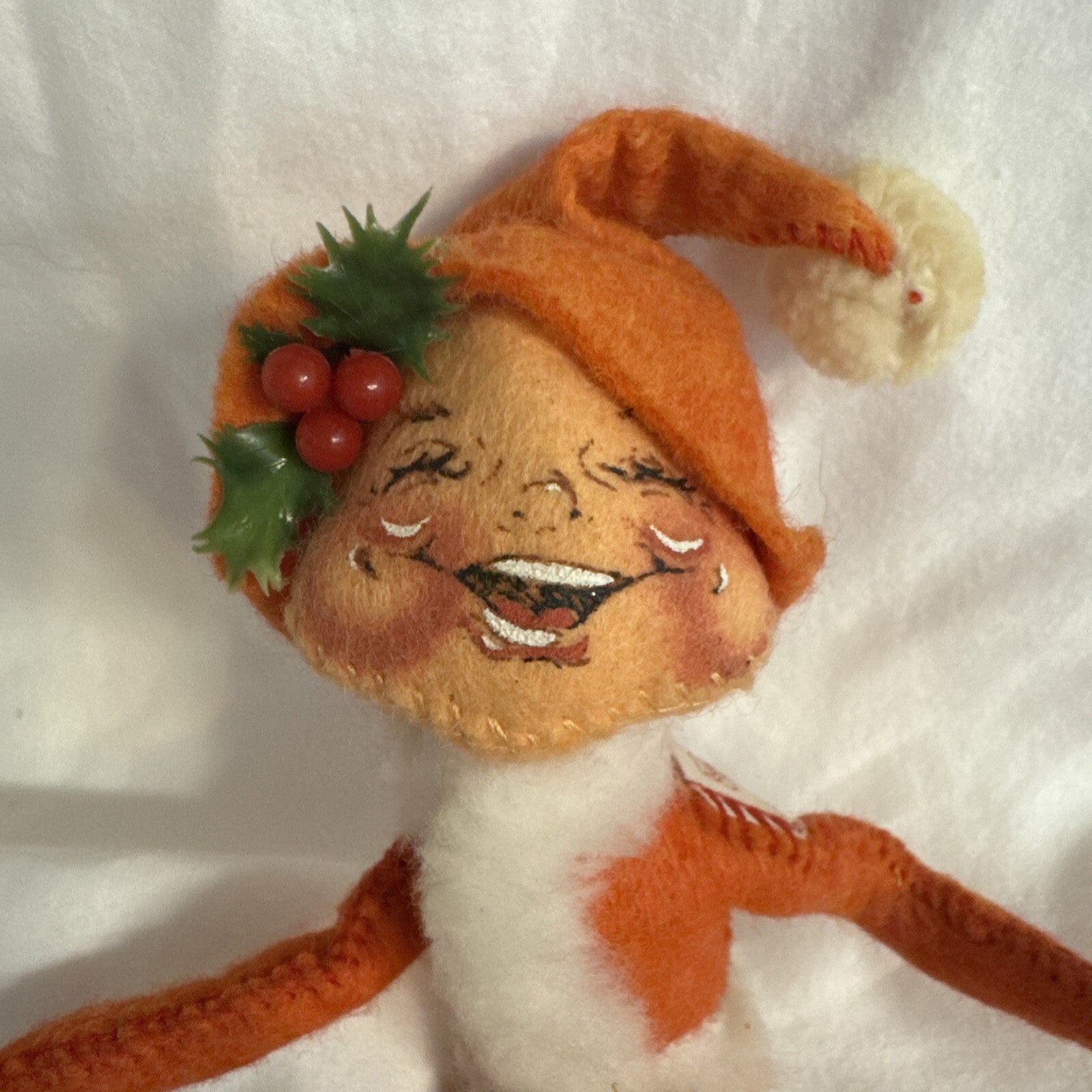 Annalee Christmas Cheery Elf 13" Figurine Doll bendable  - 1988 Vintage