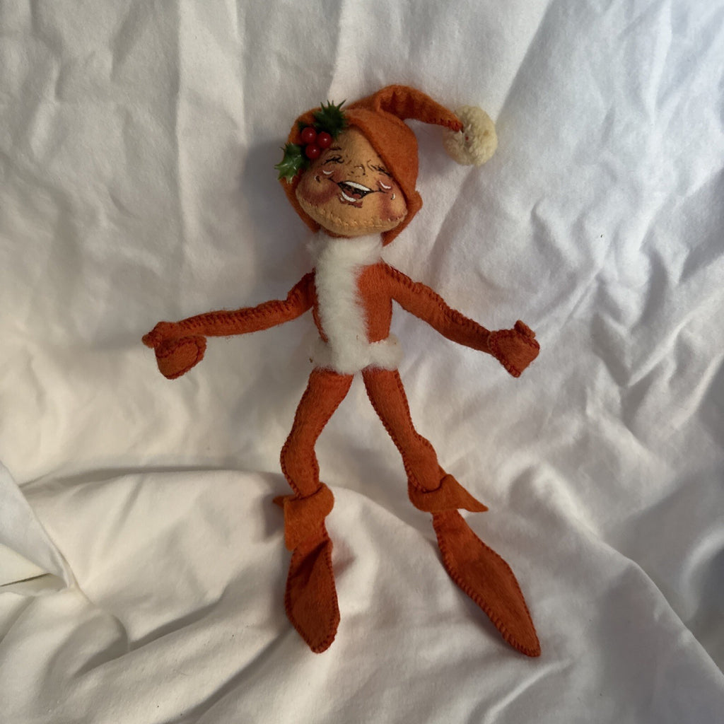 Annalee Christmas Cheery Elf 13" Figurine Doll bendable  - 1988 Vintage