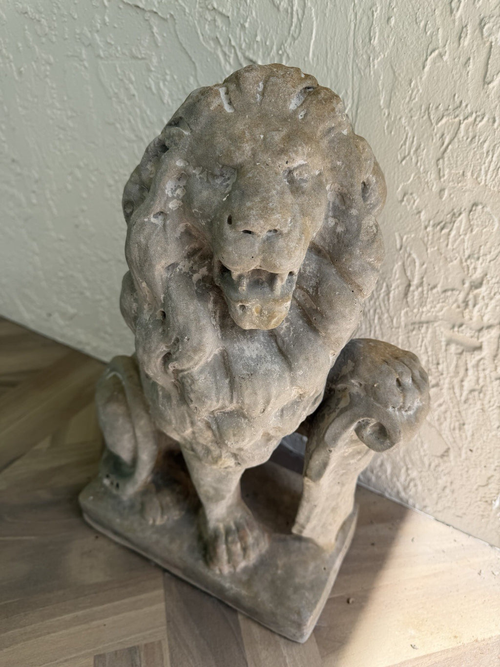 Sitting Guardian Lions -2 VTG concrete Outdoor Garden -BOGO