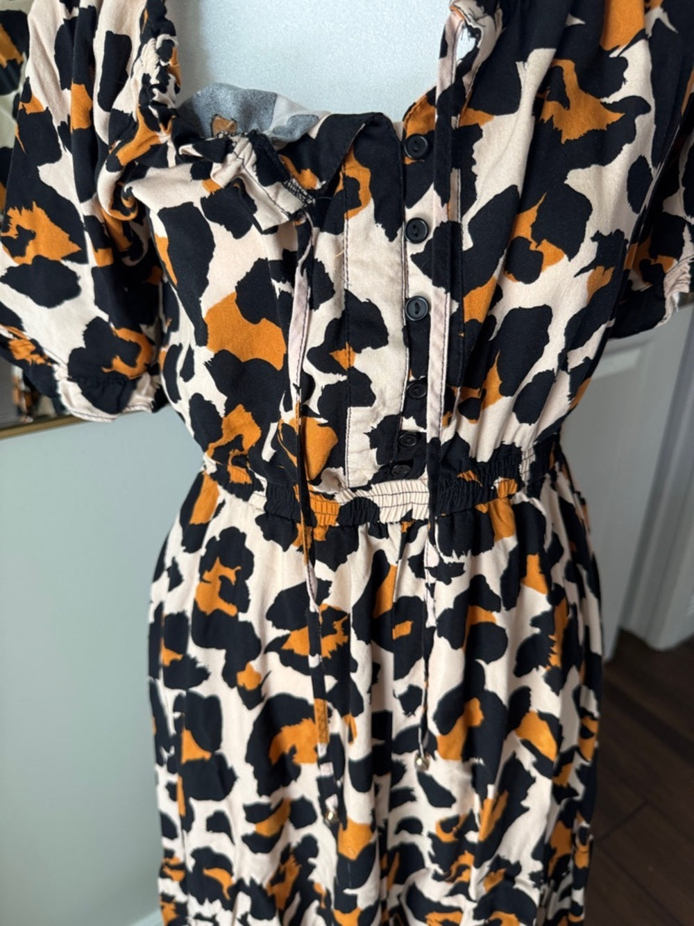Women's Beige Leopard Print Midi Dress with Ruffle Neck