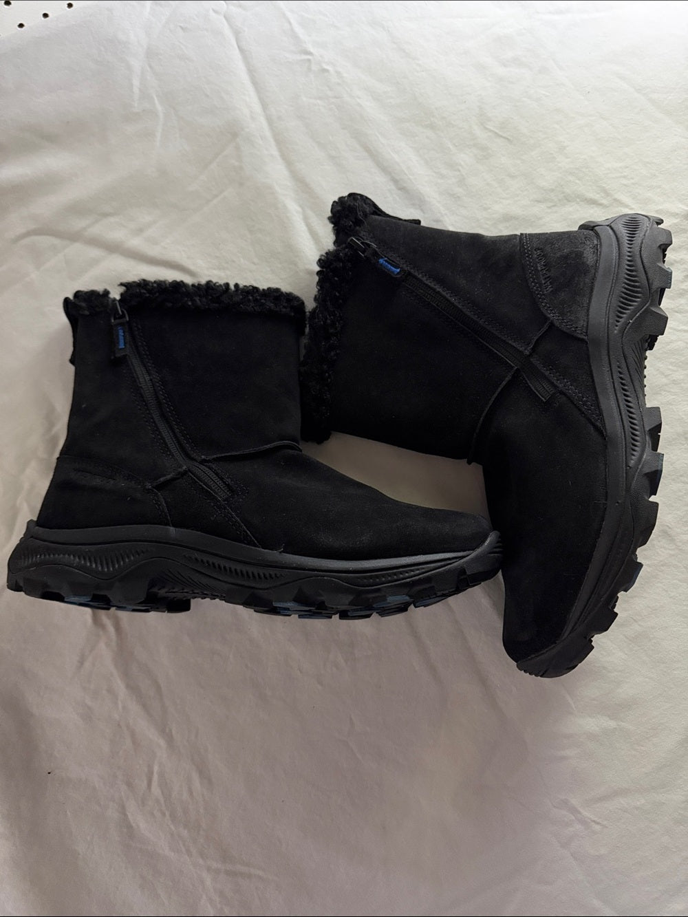 Merrell Black Suede Winter Boots with Faux Fur - waterproof SZ 9.5