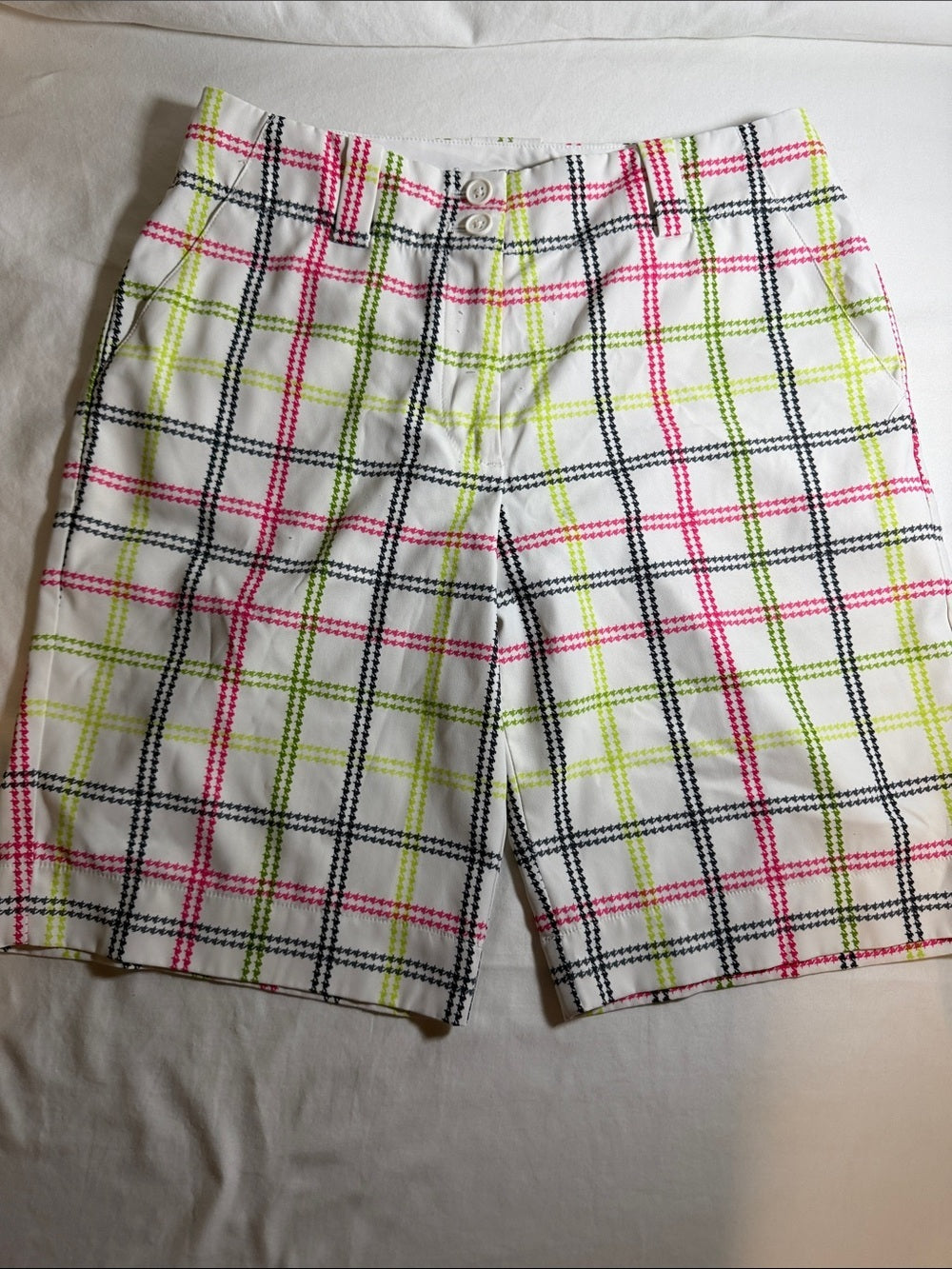 Nike Golf Fit Dry Plaid Bermudas with Pink, Green & Black Checks SZ 2